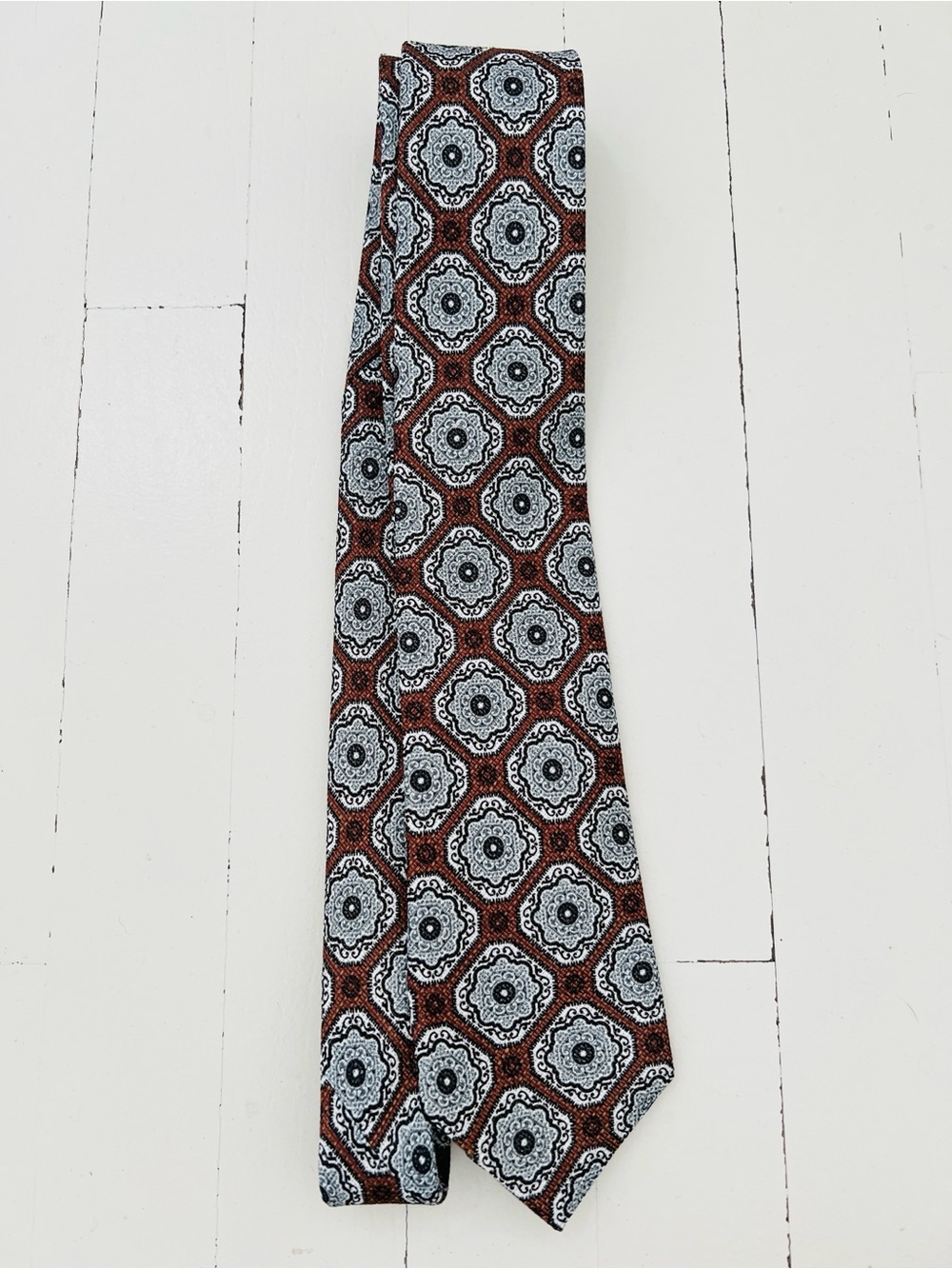Suitsupply Brown and Gray Medallion Tie